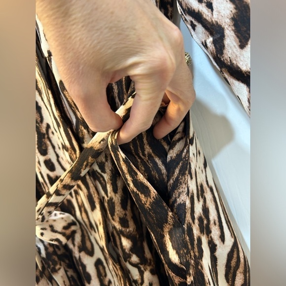 NWT I.N.C. Satin Animal Print Dress Button Front Belted With Pockets Size 16 - Picture 5 of 10